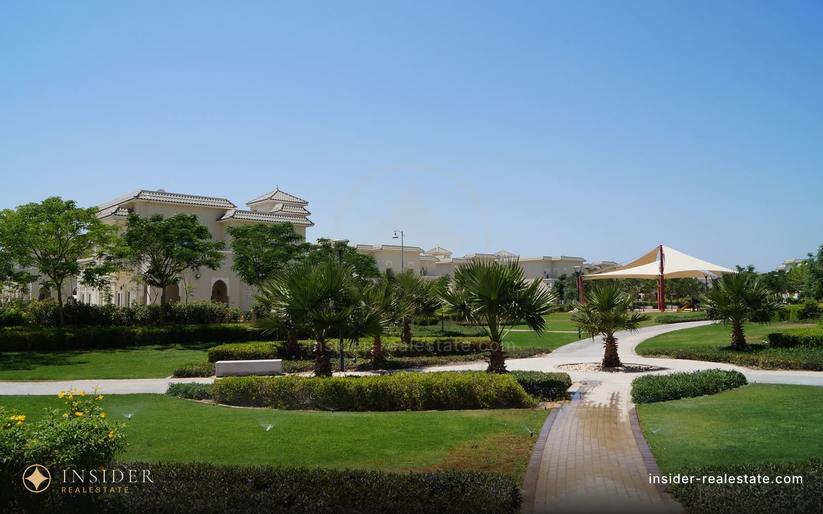 Azizi Plaza